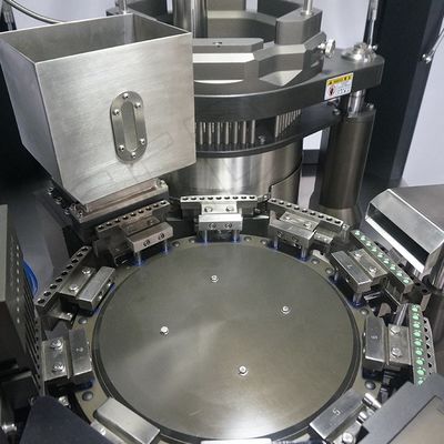 Πλήρως Αυτόματη Μηχανή Γέμισης Κάψουλων Σκόνης Υψηλής Παραγωγικότητας Υψηλής Ταχύτητας